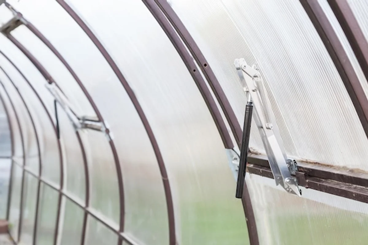 automatic window opener greenhouse ventilation