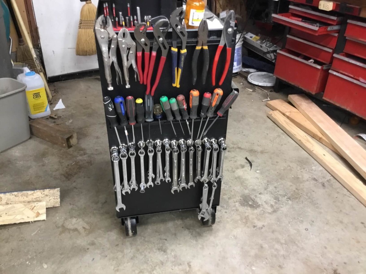 Magnetstreifen an der Werkzeugwand: Warum Ihre Garage danach anders aussieht - image 2