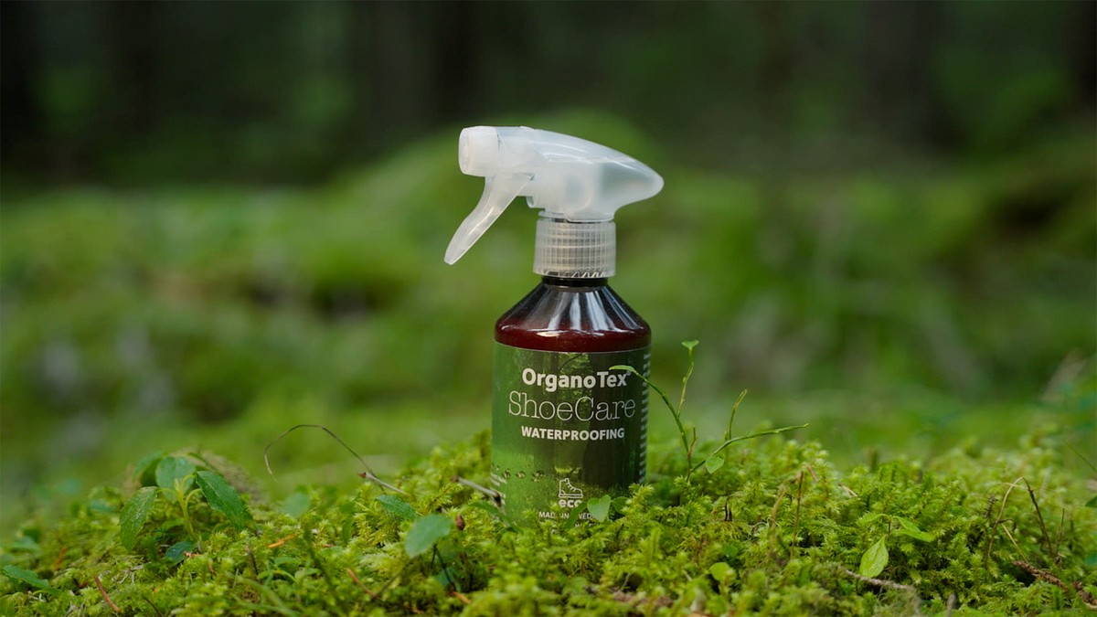 WD-40 auf Schuhen: Das Wintergeheimnis, das Hersteller verschweigen - image 1