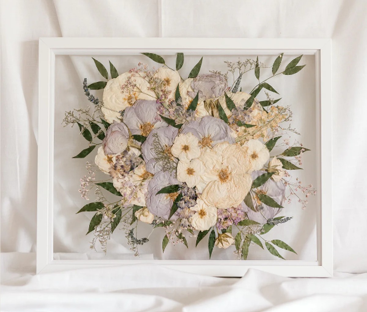 Essig im Blumenwasser verlängert die Lebensdauer um 300% - image 1