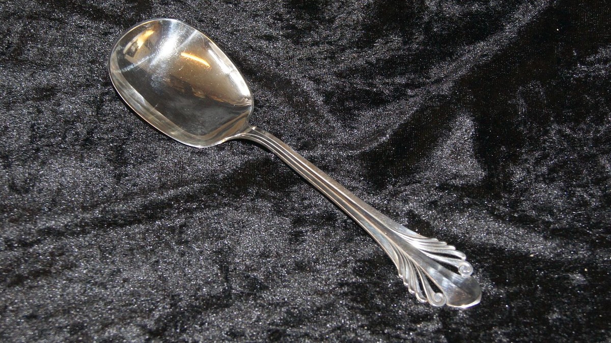 Kartoffelschalen für die Silberbestecke: Das natürliche Polierrezept