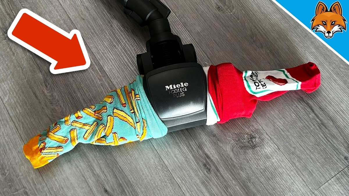 Socke im Staubsauger versteckt: Warum Ihre Stromrechnung explodiert