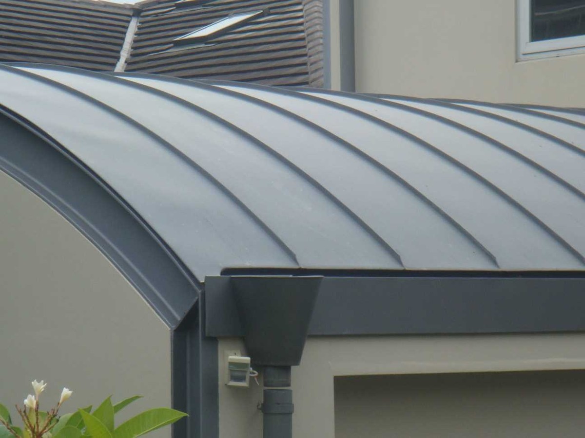 Dachdecker verraten: Das eine Material, das Ihre Regenrinne verdoppelt - image 1