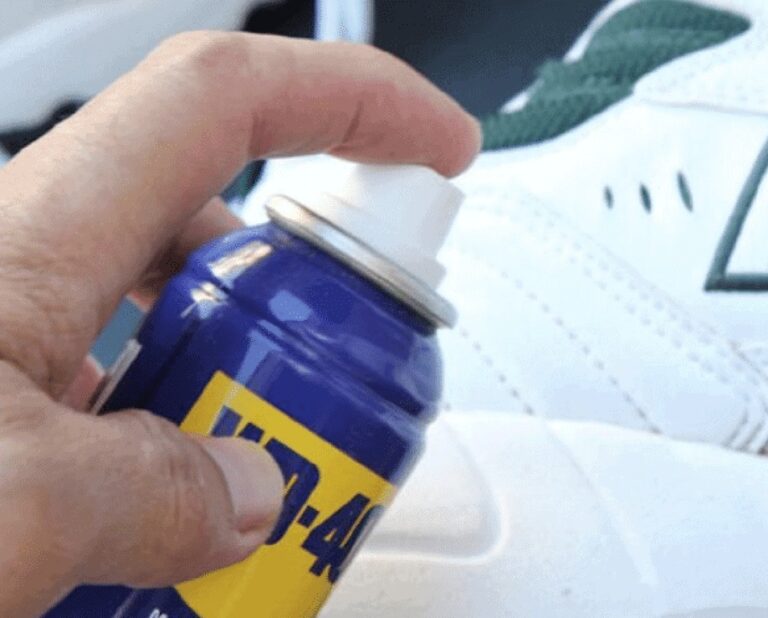 WD-40 auf Winterschuhen: Der Trick, den Hersteller nicht verraten wollen